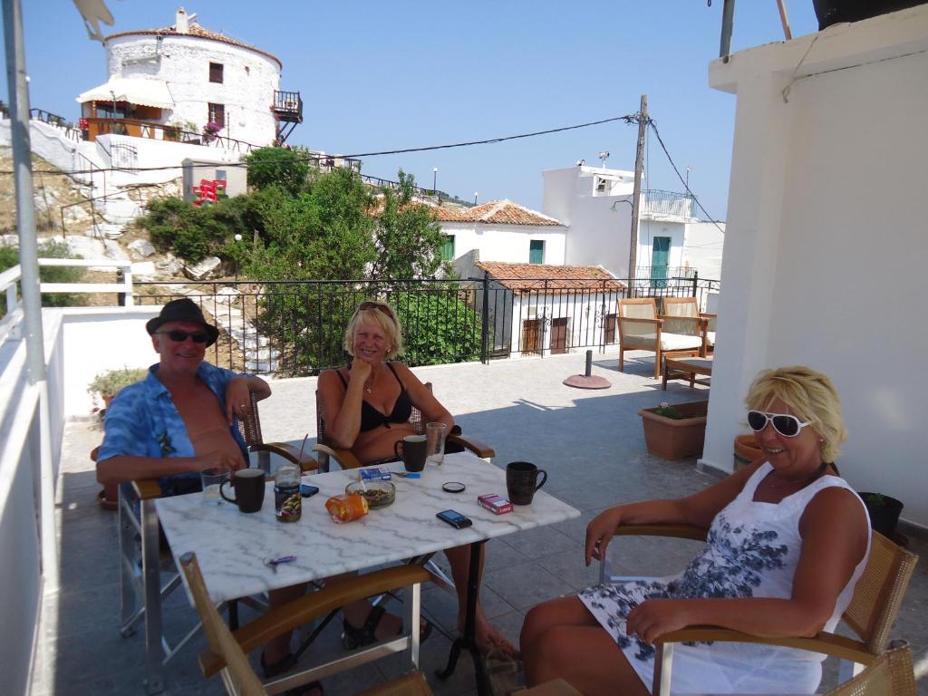 Hotel Pension Margarita Città di Skiathos Esterno foto